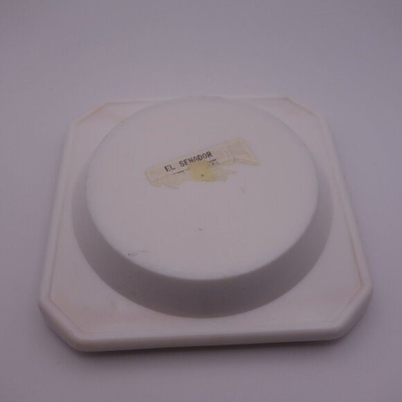 El Senador Jardines del Rey Cuba Plastic Ash Tray - Picture 11 of 13